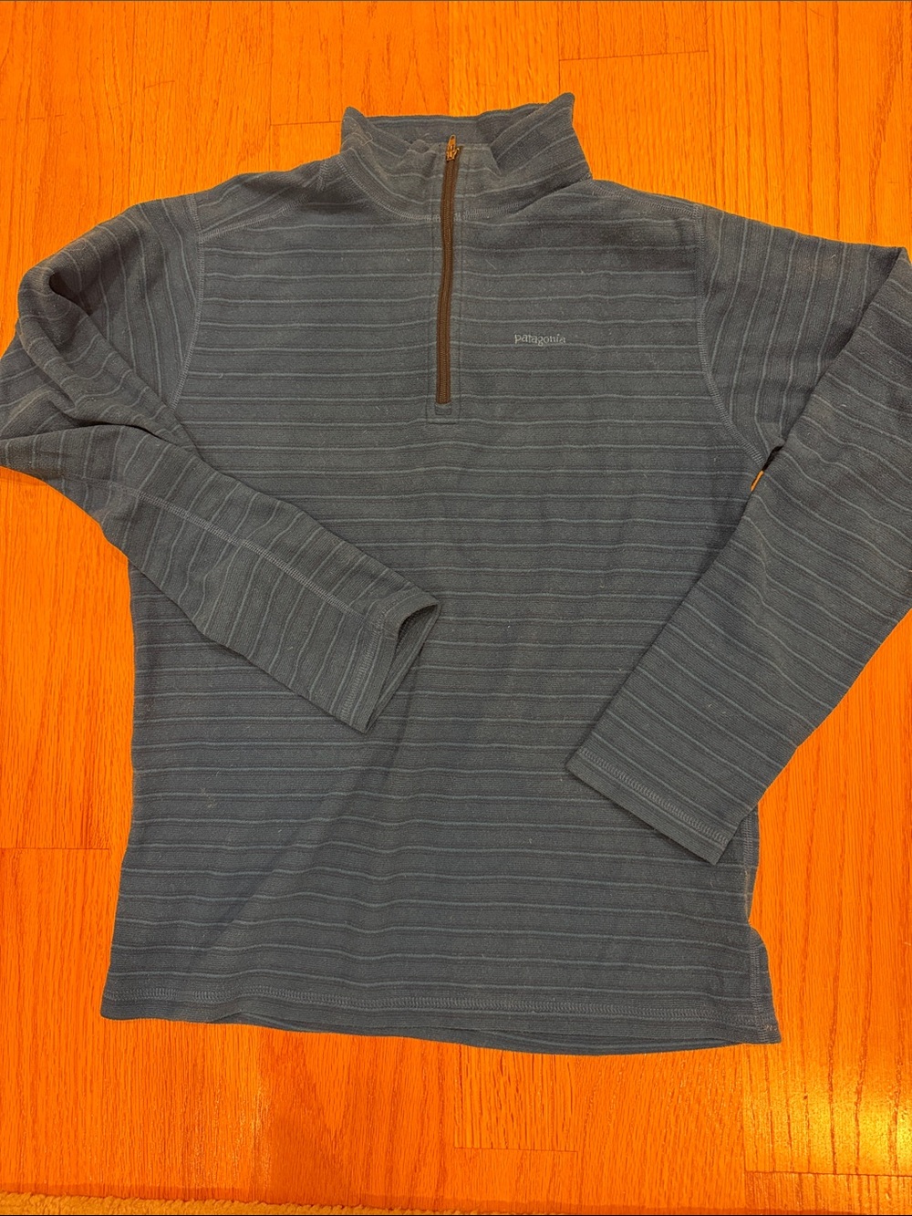 Patagonia kids 1/4 zip fleece top royal Blue stripe